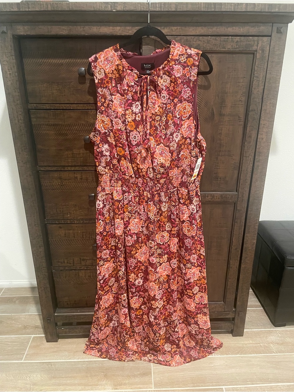 MSK Sleeveless Floral Midi Dress in Burgundy and Pink